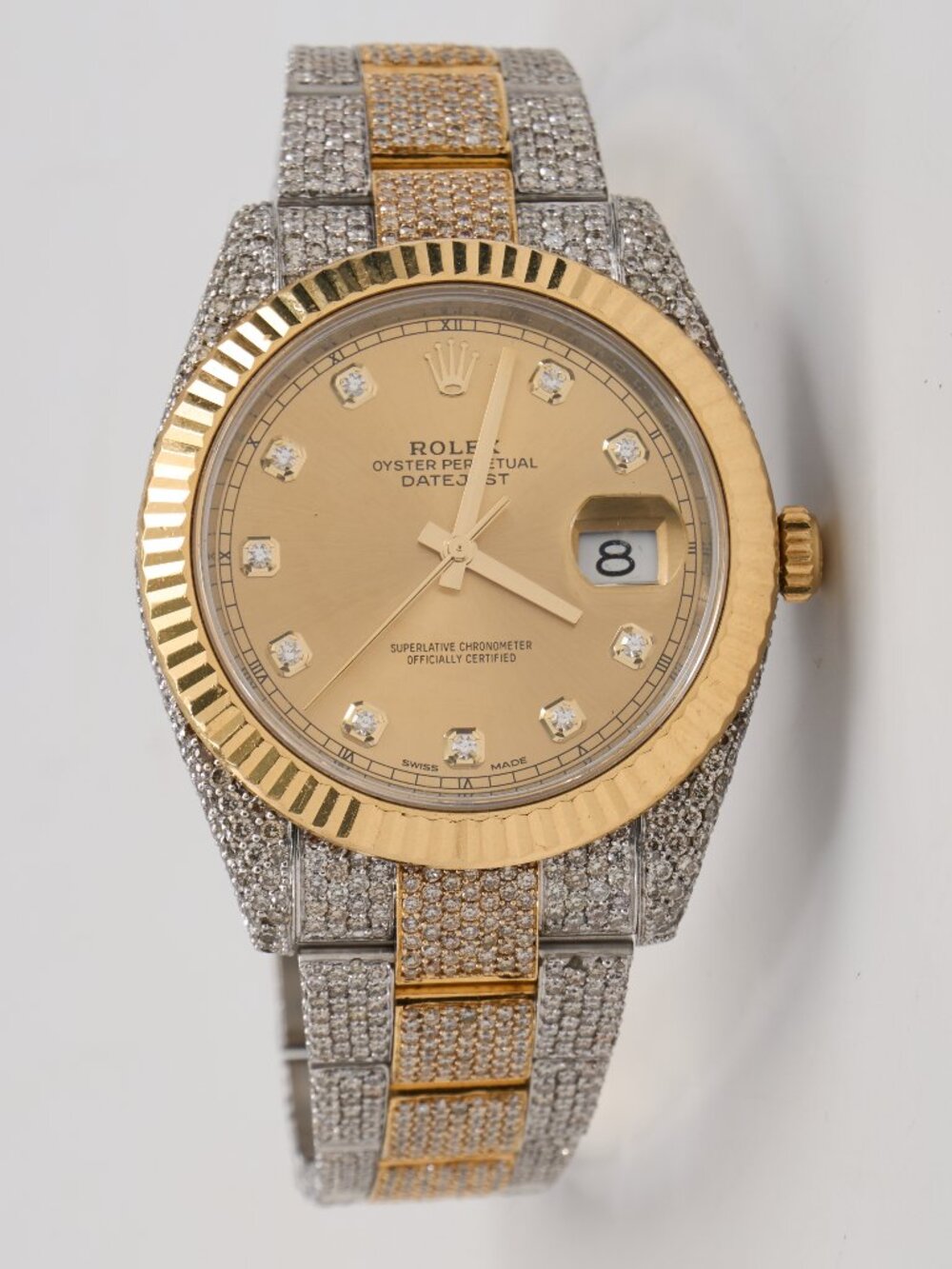 Rolex 126333 Watch with 13.7CTtw SI1 Diamonds